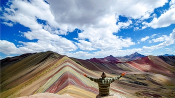 Small-Group Vinicunca Rainbow Mountain Hiking Tour