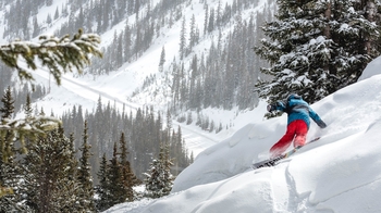 Beaver Creek Resort Multi-Day Snowboard Rental Package with Delivery