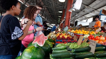 Dallas Farmers Market Foodie Walk