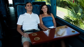 Chichén Itzá & Ik Kil Cenote Tour with Lunch & Open Bar