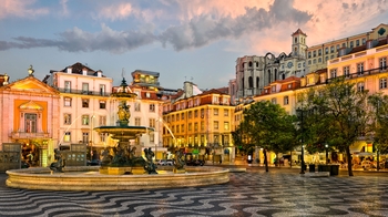 Half-Day Private Tour of Lisbon's Historical & Modern Districts