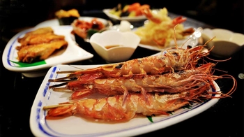 Teppanyaki Dinner at Sanlitun Tairyo Restaurant with Private Transfer