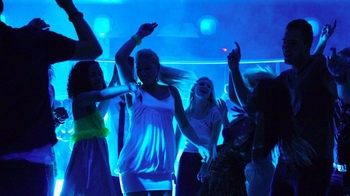 Bar & Club Crawl with Open Bar & Limo Ride