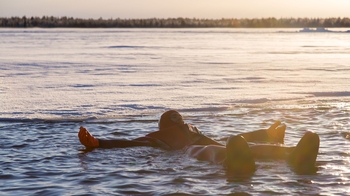 Rovaniemi Ice Float, Northern Lights & Constellations Tour