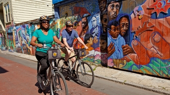 2-Day Combo: City Streets Biking Tour with Alcatraz Admission