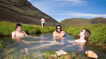 Small-Group Guided Hot Springs Valley Hike